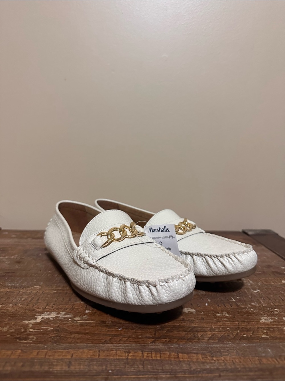 Marshalls White Kids Moccasin Loafers with Gold Chain